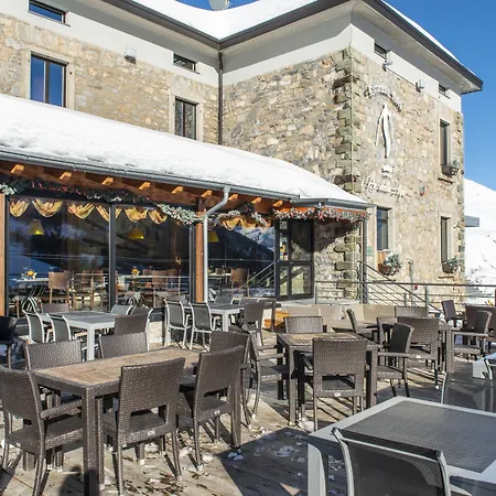 Hotel Re Delle Alpi La Thuile