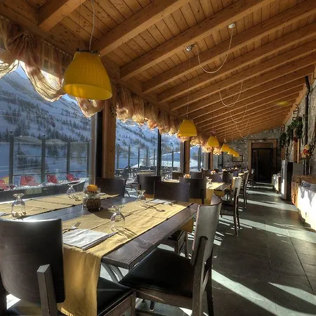 Hotel Re Delle Alpi